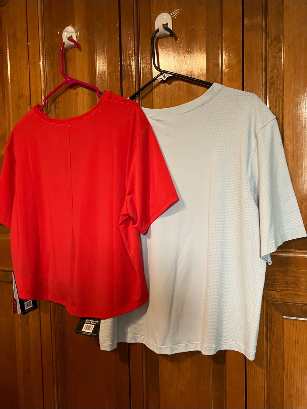 Spyder Short-Sleeve Active Tee - Red & Light Blue NWT &FREE lip balm or bracelet